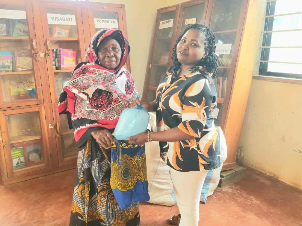 On September 26, 2025, CDO Hosts Social Day Event to Support 43 Elders and 36 Sponsored Students with Essential Supplies